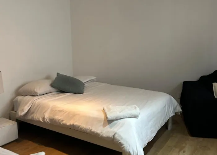 Hostel Linda Privada Polanco 2 Camas Mat Y Bano Mexico City